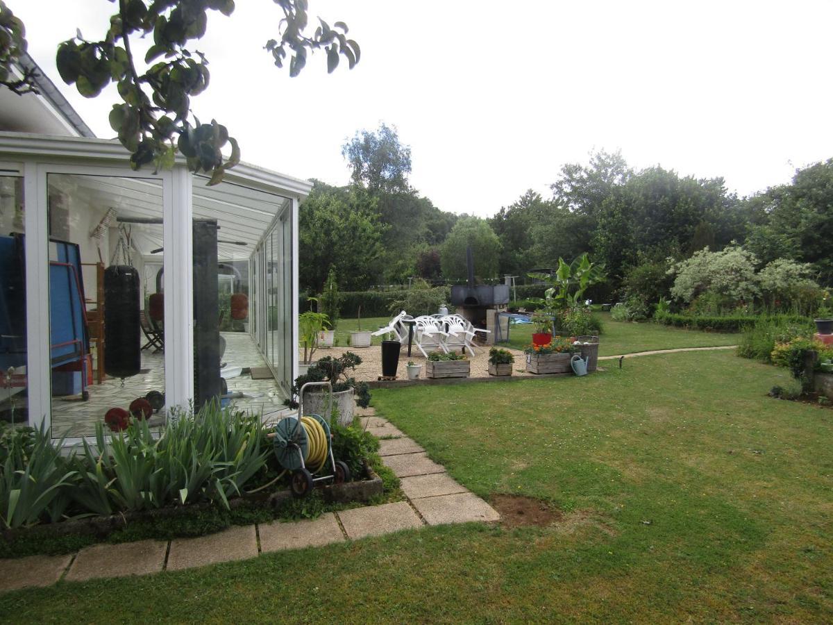 Au Jardin Fessard Acomodação com café da manhã Fagnon Exterior foto